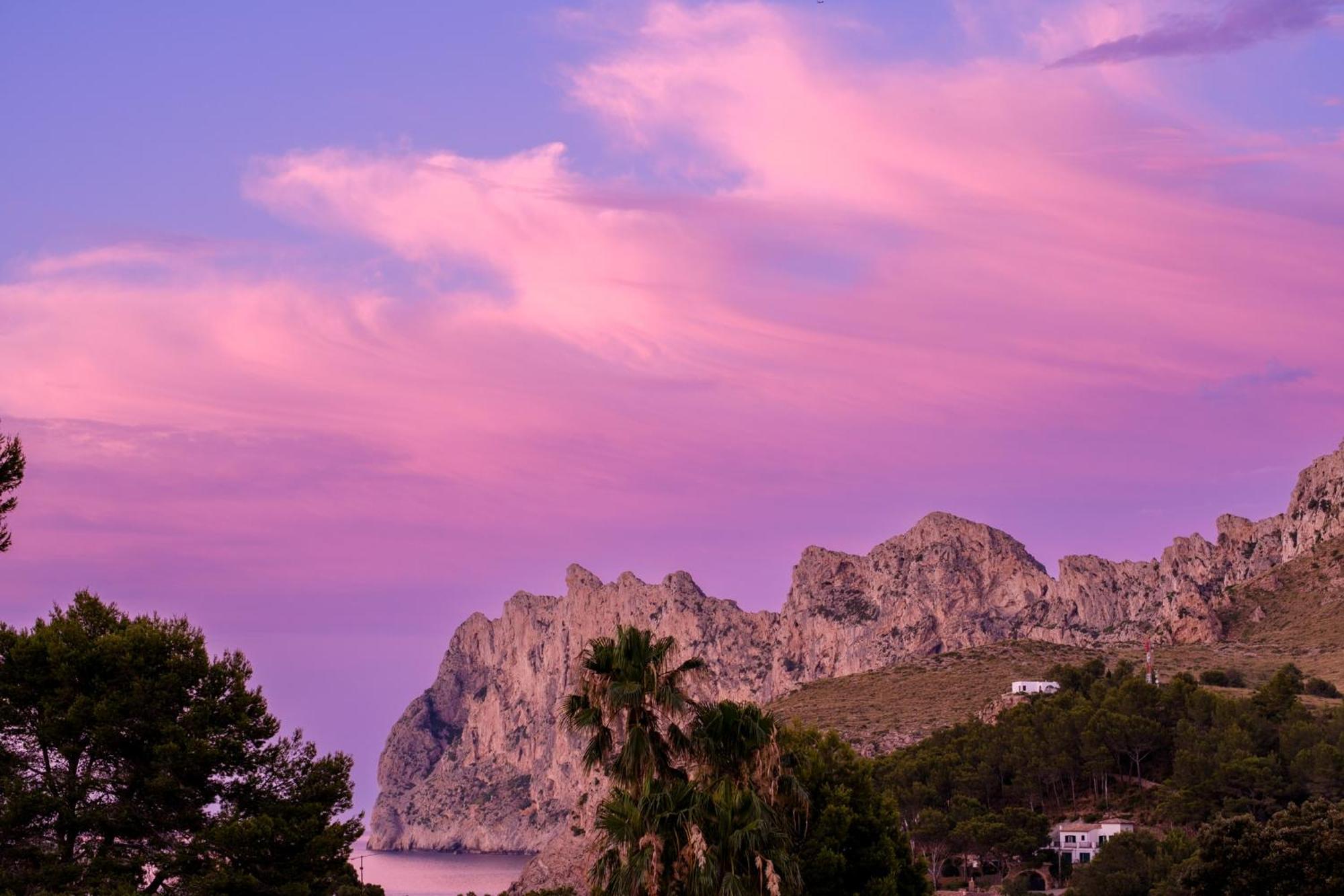 La Moraleja The Quiet Hotel Cala de Sant Vicenc Exterior foto
