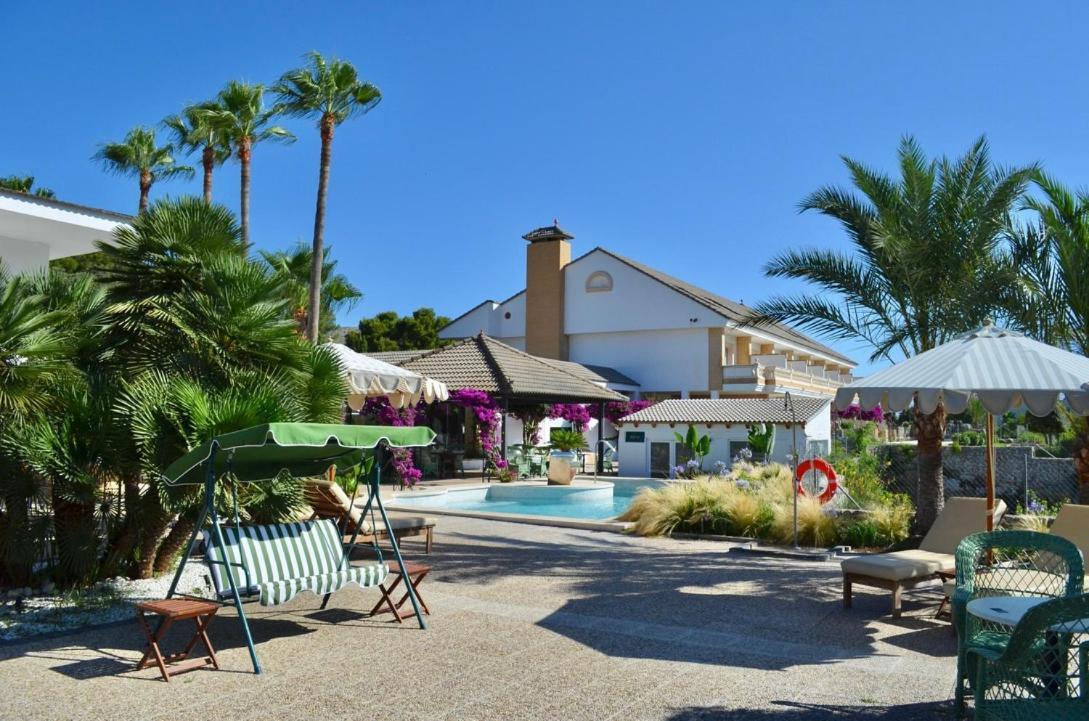 La Moraleja The Quiet Hotel Cala de Sant Vicenc Exterior foto